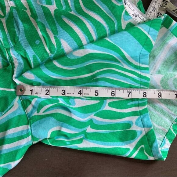 LILLY PULITZER Women’s Finders Keepers The Chipper Short Green Blue White Size 8 - Picture 14 of 14